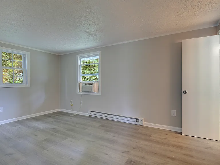 21 Robshire Manor Rd — Photo 23
