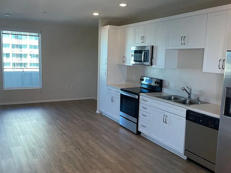 288 Center St. — Photo 12