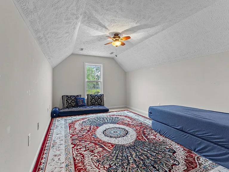 1408 Burford Ct — Photo 19