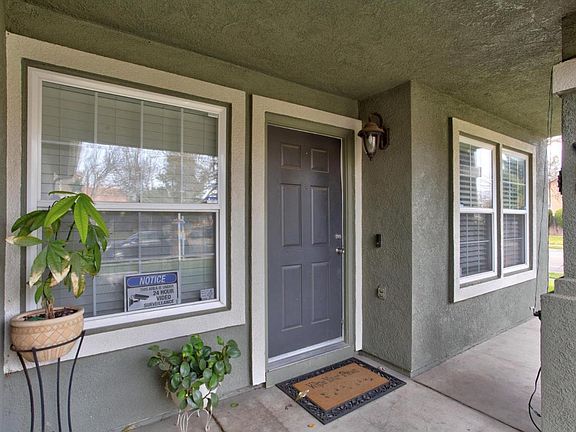3rd image of 2502 Arcadia Ct