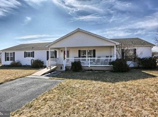 20 Orchard Ave, Carlisle, PA 17015