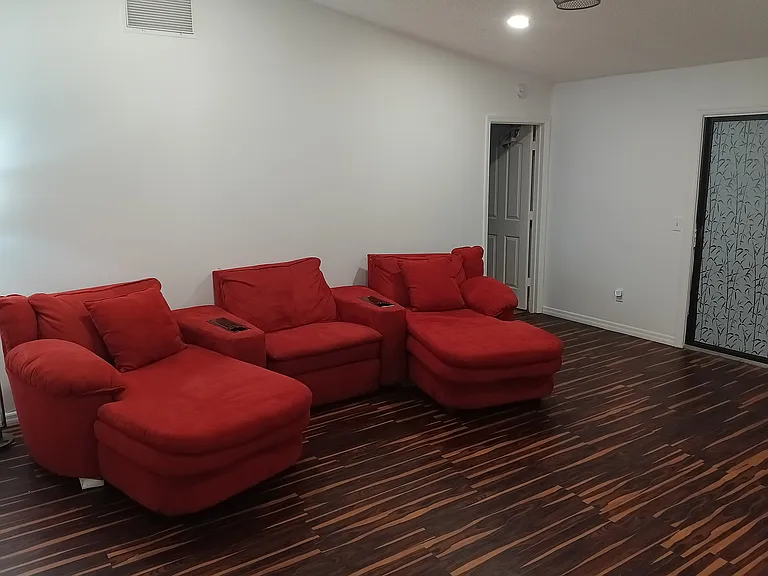 7001 Lakeland Blvd — Photo 13