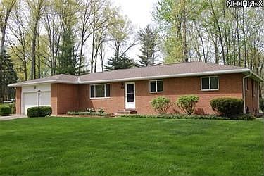 1st image of 103 Barry Ln