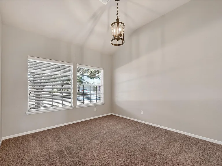 5118 Cherry Blossom Dr — Photo 6