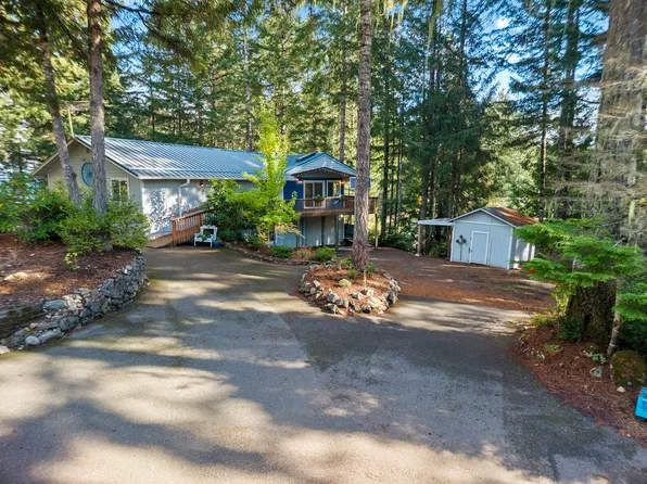 550 N Lake Surf Drive, Lilliwaup, WA 98555