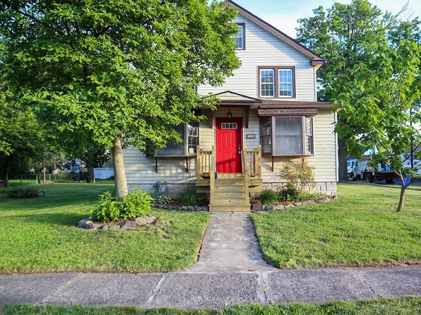 300 E Washington Ave, Magnolia, NJ 08049