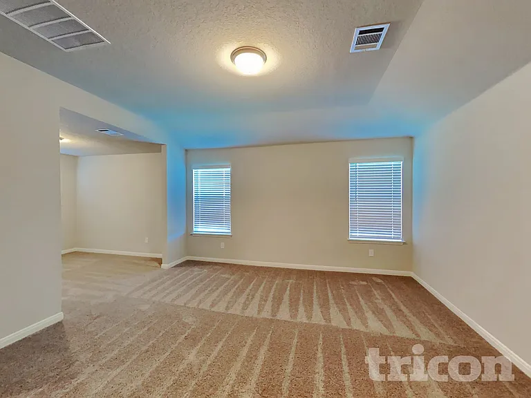5616 Luna Pass — Photo 15