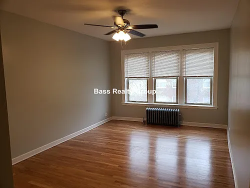 6970 N Greenview Ave #3 Photo 1