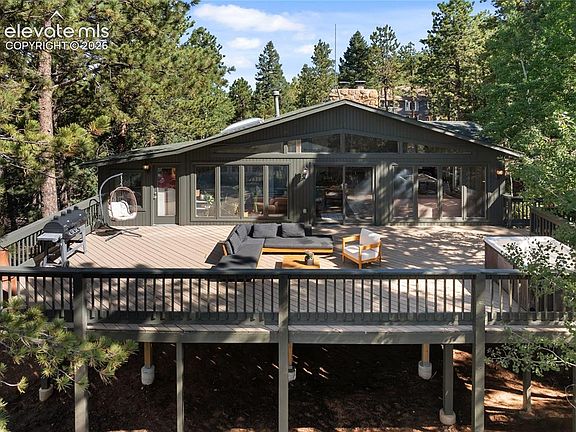 3rd image of 1150 Forest Hill Pl