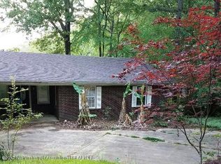 1309 Thunderbird Dr N, Hernando, MS 38632