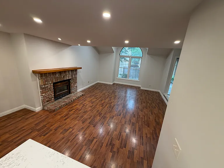 1718 S Quintero Way — Photo 2