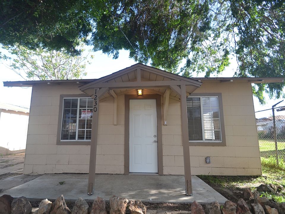 1st image of 1230 W 90th St