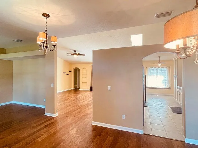 1829 SW Hickock Ter — Photo 13