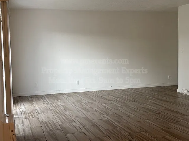 2 bed, 1.0 bath, $1,500 — Photo 2