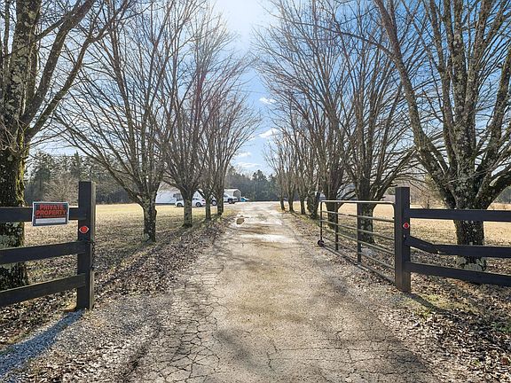 4th image of 1 Mount Tabor Rd