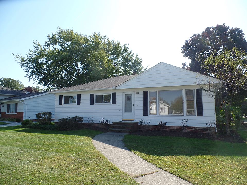 1st image of 1130 Bonnie Ln