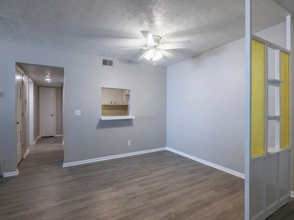 3402 Howard, 3402 Howard St #17, Omaha, NE 68105