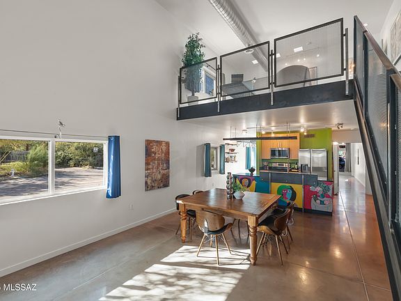 5th image of 1001 E 17th St #134
