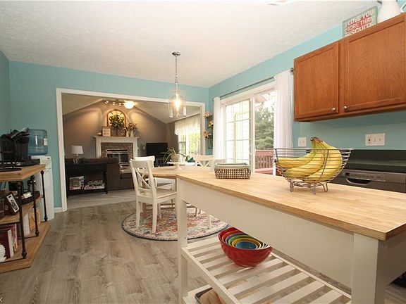 2nd image of 1029 Sugarhouse Ln