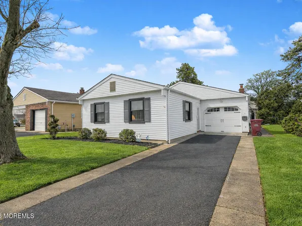 149 Orlando Boulevard, Toms River, NJ 08757