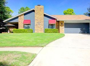 521 Kensington Rd, Norman, OK 73072
