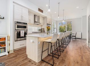 47 Reynolds Square Ln, Atlanta, GA 30307