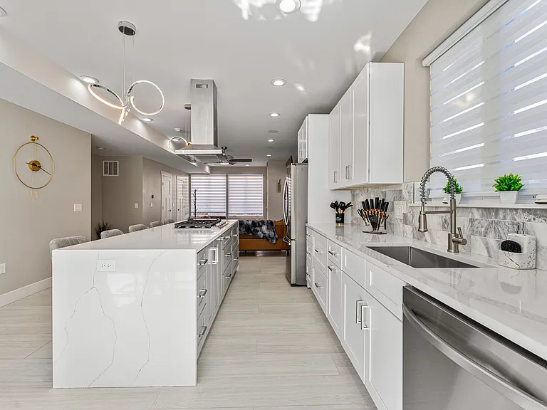 1660 Colorado Blvd — Photo 12