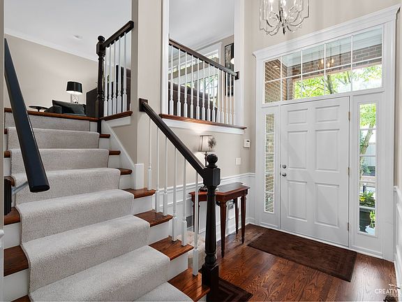 4th image of 225 Campbell Ct