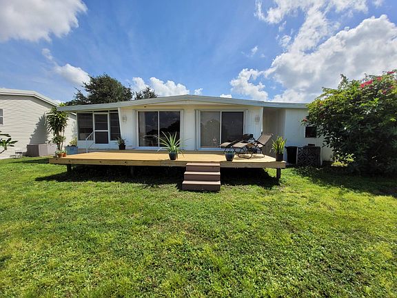 3rd image of 865 La Costa Ln #865