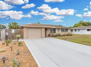 10117 Gardenia Ln, Port Richey, FL 34668