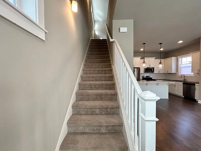 11571 SW Barber St — Photo 32