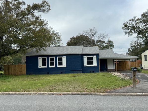 107 Syrcle Dr