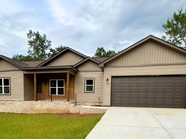 166 Wood Oak Cir, Cochran, GA 31014