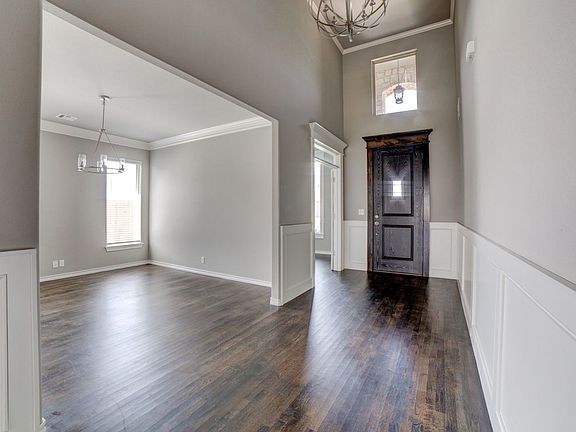 2nd image of 424 E 129th Pl S