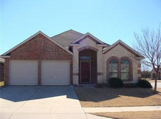 3900 Hunter Peak Rd, Roanoke, TX 76262