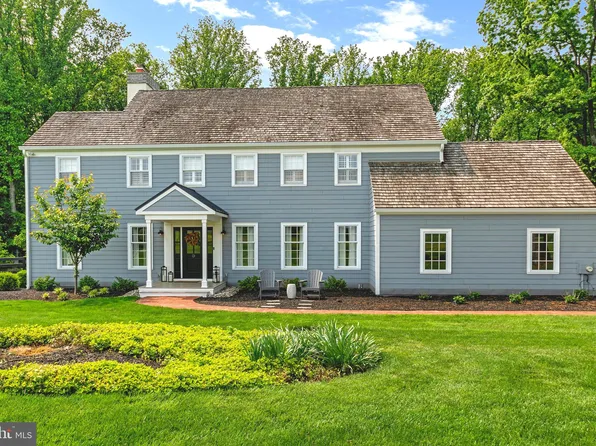 5572 Long Ln, Doylestown, PA 18902