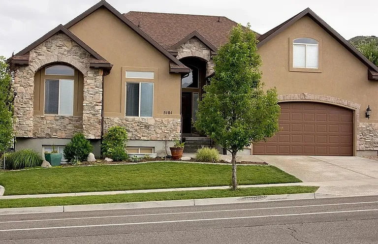5101 W Emmeline Dr — Photo 1