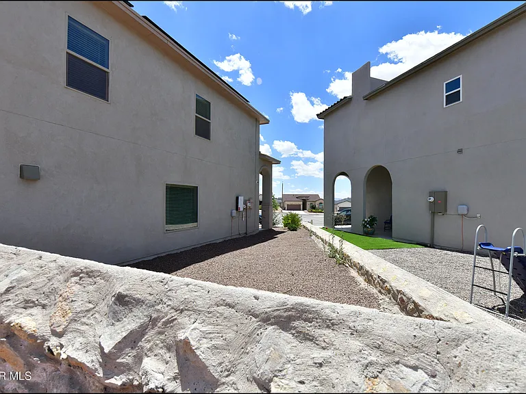 2358 Enchanted Gem Pl — Photo 54