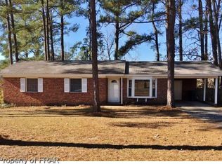 7632 Decatur Dr, Fayetteville, NC 28303
