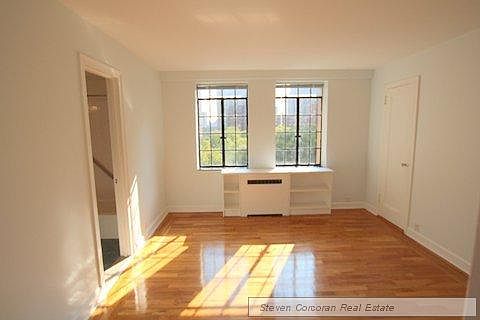 1st image of 333 E 43rd St APT 1007