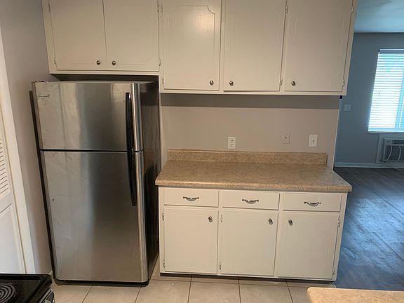2nd image of 2601 Hillsboro Pike APT F1