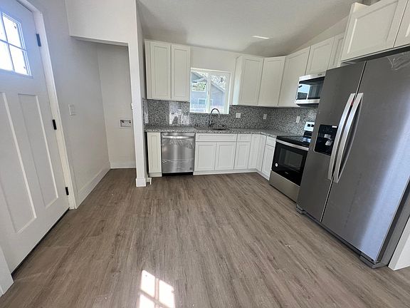 3rd image of 6519 6th St