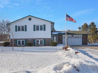 3586 Grenadier Pl, Saint Paul, MN 55128