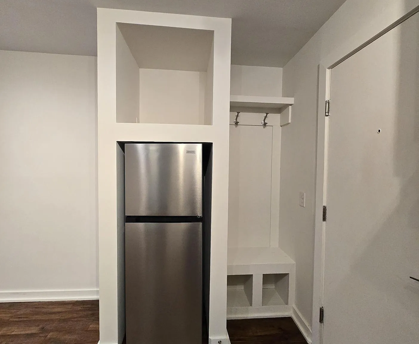 718 S 5th Ave — Photo 3