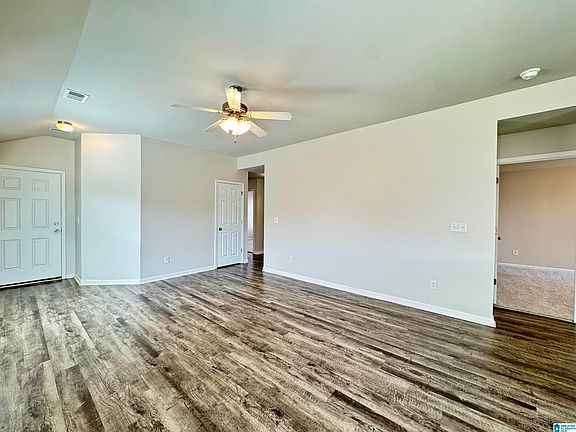 4th image of 239 Hidden Trace Ct