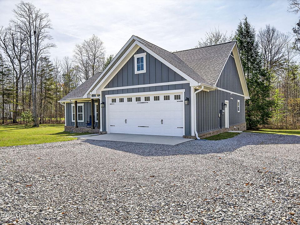 1st image of 1085 Hargis Rd