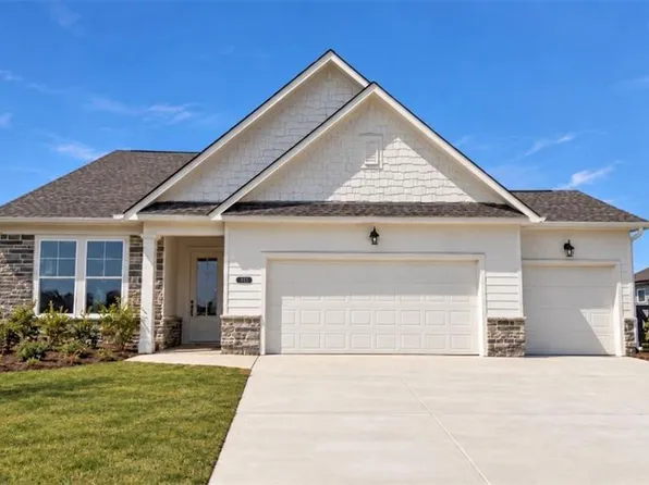 311 Grand Wehunt Dr, Hoschton, GA 30548