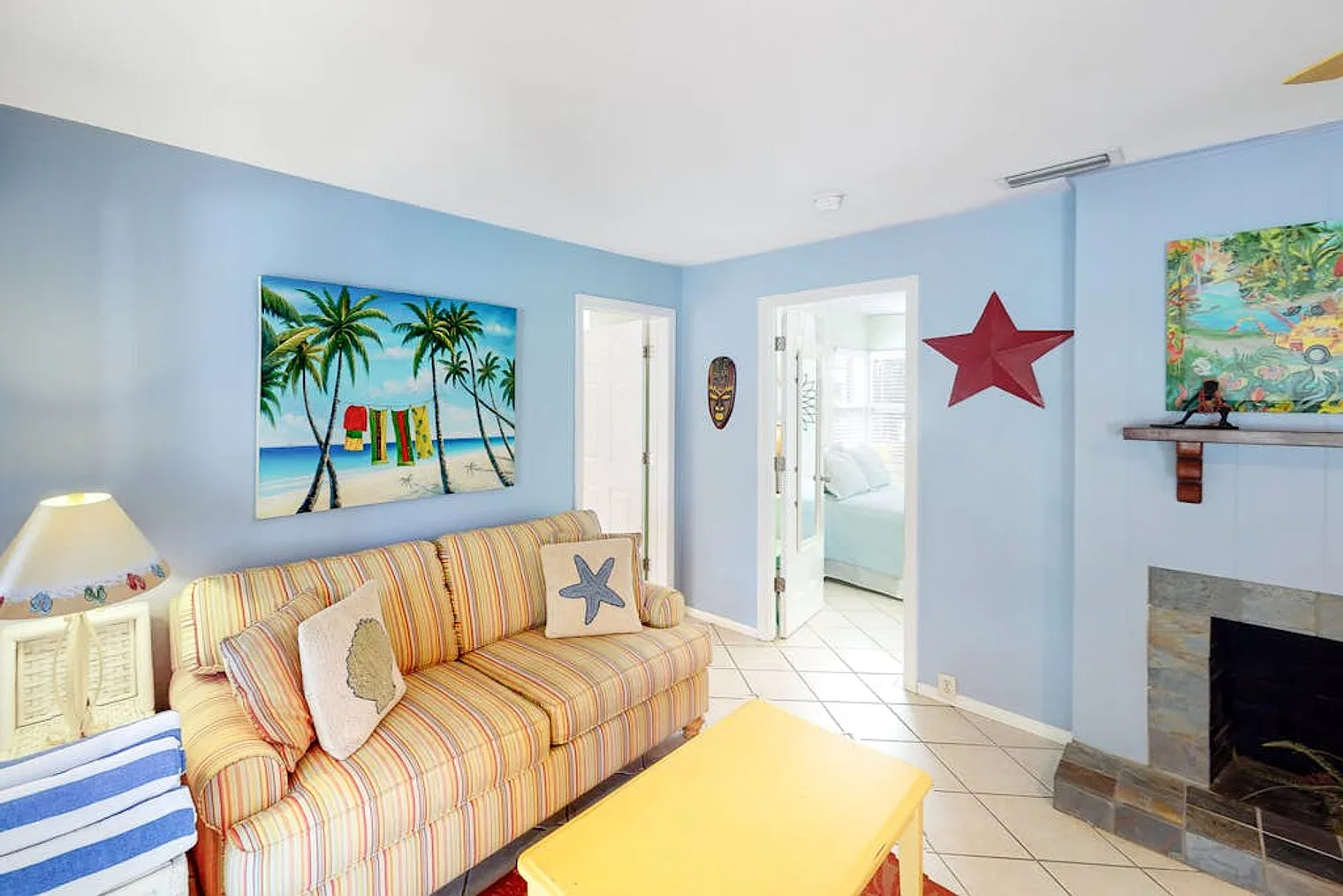 2 bed, 1.0 bath, 968 sqft, $2,821 — Photo 1
