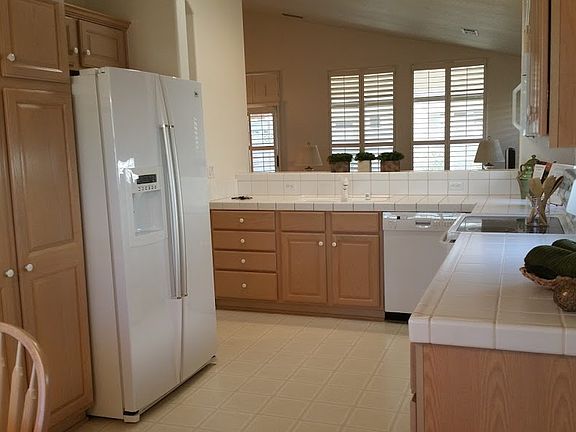 3rd image of 7225 Sunstream Way