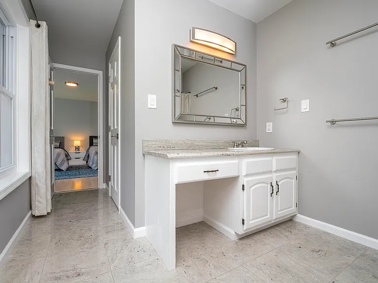 1117 Red Fox Rd — Photo 41